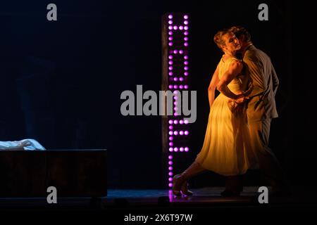 Londra, Regno Unito. 16 maggio 2024. Blanche interpretata da Marge Hendrick si esibisce in Un tram chiamato Desire dello Scottish Ballet al Sadler's Wells Theatre di Londra. Crediti: Katie Collins/EMPICS/Alamy Live News Foto Stock