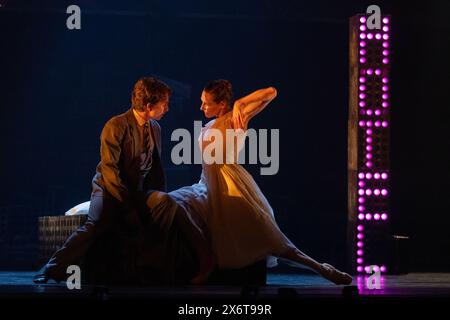 Londra, Regno Unito. 16 maggio 2024. Blanche interpretata da Marge Hendrick si esibisce in Un tram chiamato Desire dello Scottish Ballet al Sadler's Wells Theatre di Londra. Crediti: Katie Collins/EMPICS/Alamy Live News Foto Stock