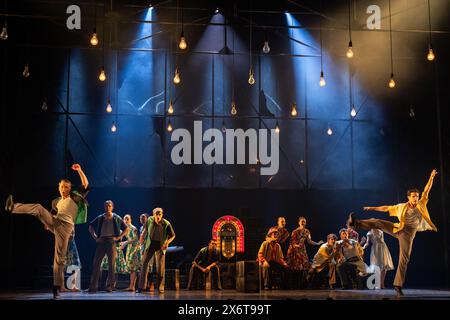 Londra, Regno Unito. 16 maggio 2024. I membri dello Scottish Ballet eseguono Un tram chiamato Desire al Sadler's Wells Theatre di Londra. Crediti: Katie Collins/EMPICS/Alamy Live News Foto Stock