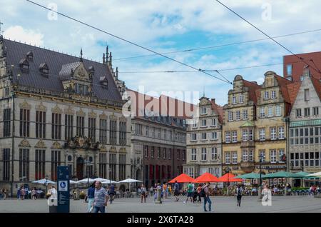 06.11.2017, Brema, Germania: Antica Piazza del mercato di Brema nel centro della città anseatica di Brema con vista Foto Stock