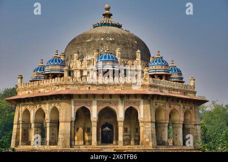 Monumento storico della tomba di Isa Khan a nuova Delhi, India, realizzato nel dicembre del 2018 Foto Stock