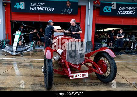 Imola, Italia. 16 maggio 2024. Auto storica, Gran Premio di F1 dell'Emilia-Romagna all'autodromo Internazionale Enzo e Dino Ferrari il 16 maggio 2024 a Imola, Italia. (Foto di HOCH ZWEI) credito: dpa/Alamy Live News Foto Stock