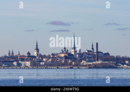 Skyline di Tallinn in Estonia Foto Stock