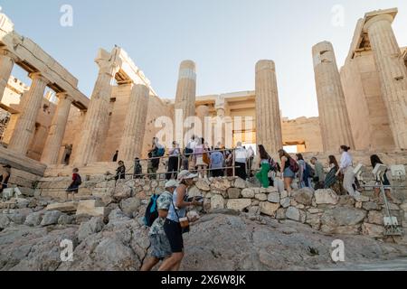 I Propilei, l'Acropoli di Atene Atene (Athina), il centro di Atene, Grecia Foto Stock