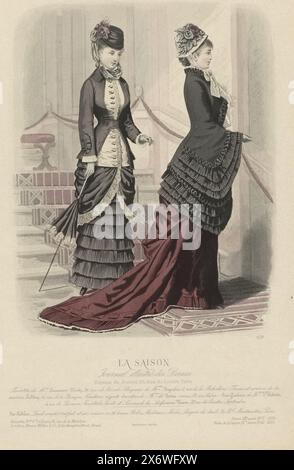 La Saison, Journal Illustré des Dames, 1879, 12e année, No. 7, PL. 539: Toilette de Mme Laurence Hardy (...), due donne scendono una rampa di scale. A sinistra: gruppo con copertura drappeggiata. In mano un bastoncino da passeggio che può essere utilizzato anche come ombrellone. Destra: Cappotto decorato con volant su una gonna con treno. Secondo la didascalia: "Toilette" di Laurence Hardy. Cappelli di Mme Dujardin. Di seguito sono riportate alcune righe di testo pubblicitario per diversi prodotti. Stampa dalle riviste di moda (?) La Saison (1867-1902) e Les Modes de la Saison (1871-1885)., stampatore: Anonimo, 1879, carta, incisione Foto Stock