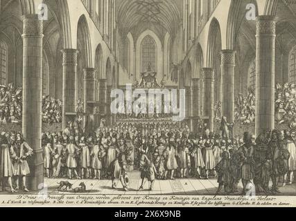 L'incoronazione del principe e della principessa come re e regina d'Inghilterra, 1689, D'Prins e Princesse of Orangie, sono incoronati come re e regina di Engelant Vranckrijck e Yerlant (titolo sull'oggetto), l'incoronazione del principe Willem III e della principessa Maria come re e regina d'Inghilterra, 21 aprile 1689. Cerimonia di incoronazione in un'abbazia di Westminster piena di gente. Con la leggenda A-H. Contrassegnato in alto a destra: fig. 12., stampa, stampatore: Bastiaen Stopendael, (menzionato sull'oggetto), Paesi Bassi del Nord, 1689, carta, incisione, incisione, altezza, 185 mm x larghezza, 264 mm Foto Stock