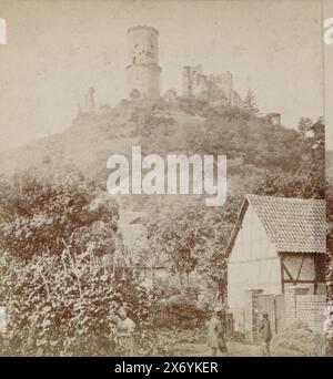 Veduta di Godesburg a Bad Godesberg, Germania, Godesberg C. (titolo oggetto), Der Rhein, il Reno, le Rhin (titolo della serie sull'oggetto), stereografo, Laurentius Herzog, (menzionato sull'oggetto), editore: Moser Senior, (menzionato nell'oggetto), Bad Godesberg, editore: Berlin, 1873 - 1882, cartone, stampa albume, altezza, 87 mm x larghezza, 178 mm Foto Stock