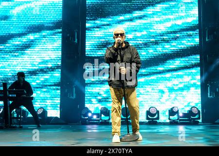 Verona, Italia. 16 maggio 2024. Il cantautore italiano Gazzelle, pseudonimo di Flavio Bruno Pardini, si esibisce sul palco dell'Arena di Verona per il suo speciale spettacolo dal vivo il 16 maggio 2024 a Verona. (Foto di Roberto Tommasini/NurPhoto) credito: NurPhoto SRL/Alamy Live News Foto Stock