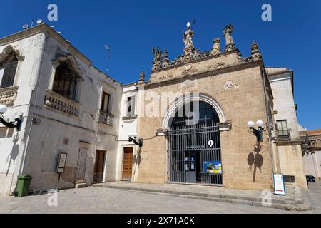 NARDO', ITALIA, 17 LUGLIO 2022 - veduta della sede dell'Immacolata, luogo della sede pubblica, ora sede dell'ufficio del turismo, Nardò, provincia di Lecce, Foto Stock