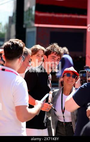 Imola, Italien. 17 maggio 2024. 17.05.2024, autodromo Enzo e Dino Ferrari, Imola, Gran Premio di Formula 1 Emilia Romagna 2024, nella foto Charles Leclerc (MCO), Scuderia Ferrari HP/dpa/Alamy Live News Foto Stock