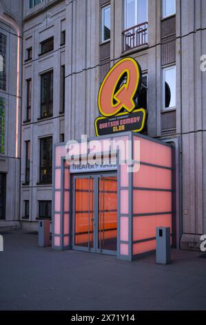 Berlino, Germania - 12 maggio 2024: Ingresso al Quatsch Comedy Club di Berlino Foto Stock