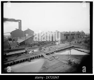 Alcuni dei negozi, Great Lakes Engineering Works, Ecorse, Mich., Title from jacket., '371C' on negative., Detroit Publishing Co. No 043310., Gift; State Historical Society of Colorado; 1949, Industrial Facilities. , Moli e moli. , Industria nautica e navale. , Stati Uniti, Michigan, Ecorse. Foto Stock