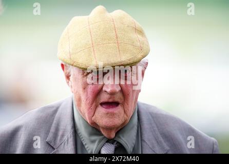 Istruttore Mick Easterby il terzo giorno del Dante Festival 2024 all'ippodromo di York. Data foto: Venerdì 17 maggio 2024. Foto Stock