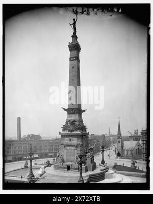 Army and Navy Soldiers' and Sailors' Monument, Indianapolis, Ind., Detroit Publishing Co. N. 033412., Gift; State Historical Society of Colorado; 1949, Plazas. , Monumenti e memoriali. , Stati Uniti, storia, Guerra civile, 1861-1865. , Stati Uniti, Indiana, Indianapolis. Foto Stock