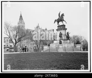 Washington Monument and City Hall, Richmond, Virginia, negativo rotto e fissato al secondo foglio di vetro. Il monumento si trova in Capitol Square., Detroit Publishing Co. N. 018406., Gift; State Historical Society of Colorado; 1949, Washington, George, 1732-1799, statue. , Città e municipalità. , Parchi. , Monumenti e memoriali. , Scultura. , Stati Uniti, Virginia, Richmond. Foto Stock