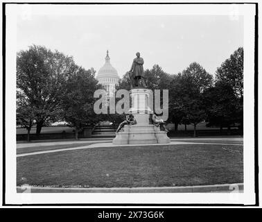 Garfield Monument, Washington, D.C., Attribution to Jackson based on Catalogue of the W.H. Jackson Views (1898)., 'Dup' on negative., Detroit Publishing Co. N. 4415., Gift; State Historical Society of Colorado; 1949, Garfield, James A., (James Abram), 1831-1881. , Scultura. , Stati Uniti, Distretto di Columbia, Washington (D.C.) Foto Stock
