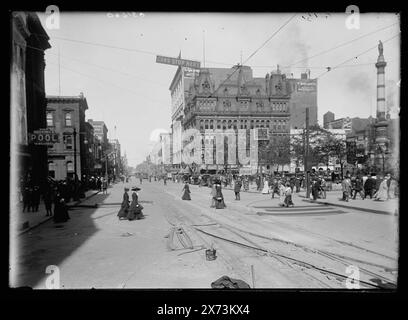 Commercial Street accanto a Lafayette Square, Buffalo, N.Y., titolo ideato da cataloger., 'G 161' su negative., Soldiers' and Sailors' Monument all'estrema destra., Detroit Publishing Co. N. 031560., Gift; State Historical Society of Colorado; 1949, Commercial Facilities. , Strade. , Plazas. , Stati Uniti, New York (Stato), Buffalo. Foto Stock