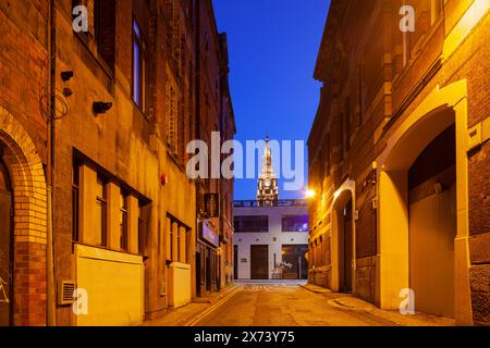 Alba nel centro di Liverpool, Inghilterra. Foto Stock