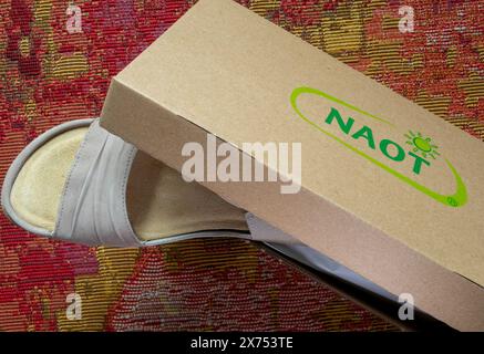 STILL Life of Naot Woman's Sandals, 2024, USA, NYC Foto Stock