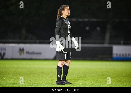 Gent, Belgio. 17 maggio 2024. Riet Maes, portiere femminile del KAA Gent, nella foto durante una partita di calcio tra KAA Gent Ladies e Standard Femina, venerdì 17 maggio 2024 presso la Chillax Arena di Gent, il giorno 9 del play-off gruppo A della competizione femminile della Super League. BELGA PHOTO TOM GOYVAERTS credito: Belga News Agency/Alamy Live News Foto Stock