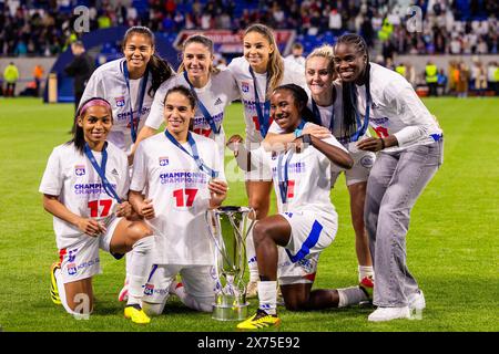 Lione, Francia. 17 maggio 2024. I giocatori dell'Olympique Lyonnais celebrano il campionato francese durante la finale del D1 Arkema Playoff tra Olympique Lyonnais e Paris Saint-Germain al Groupama Stadium di Lione, Francia. (Pauline FIGUET/SPP) credito: SPP Sport Press Photo. /Alamy Live News Foto Stock