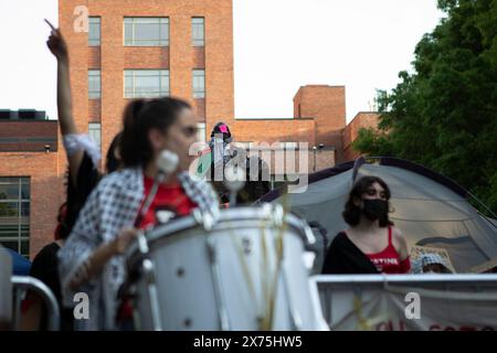 GWU, DC, USA - 28 aprile 2024 - foto delle proteste sulla guerra a Gaza alla George Washington University di D.C. Foto Stock