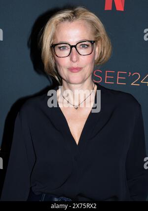 Los Angeles, California, USA 17 maggio 2024 l'attrice Gillian Anderson partecipa alla chiamata fotografica per NetflixÕs ÒThe CrownÓ al FYSEE al Sunset Las Palmas Studios il 17 maggio 2024 a Los Angeles, California, USA. Foto di Barry King/Alamy Live News Foto Stock