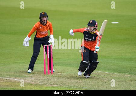 Southampton, Regno Unito, 18 maggio 2024. Tammy Beaumont dei Blaze battendo durante la Charlotte Edwards Cup match tra Southern Vipers e The Blaze all'Utilita Bowl di Southampton. Crediti: Dave Vokes/Alamy Live News Foto Stock