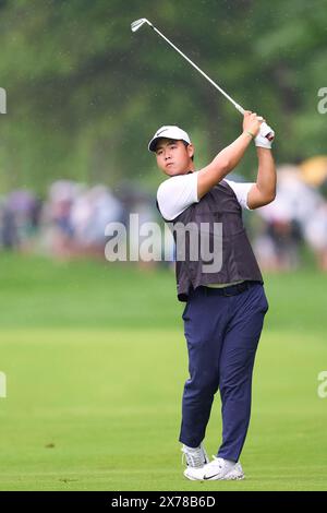 Kim Joo-hyung della Corea del Sud in azione durante la seconda giornata del campionato PGA 2024 al Valhalla Golf Club il 17 maggio 2024 a Louisville, Kentucky. Foto Stock