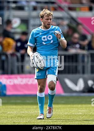 Barnet, Regno Unito. 18 maggio 2024. Premiership Rugby. Saracens uomini V saldi squali. Stadio Stone X. Barnet. Gus Warr (sale Sharks) durante la partita di rugby Saracens Men V sale Sharks Gallagher Premiership. Crediti: Sport in foto/Alamy Live News Foto Stock