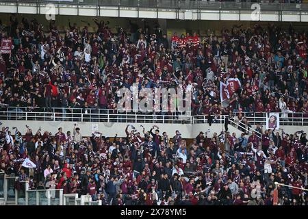 Torino, Italia. 18 maggio 2024. Tifosi durante la partita di calcio di serie A tra Torino e Milano allo Stadio Olimpico grande Torino di Torino - sabato 18 maggio 2024. Sport - calcio . (Foto di Tano Pecoraro/Lapresse) credito: LaPresse/Alamy Live News Foto Stock