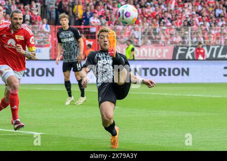 Berlino, Germania. 18 maggio 2024. Ritsu Doan (SC Freiburg, #42), 1. FC Union Berlin vs SC Freiburg, 1a Bundesliga, calcio, DFB, Bundesliga, stagione 2023/2024, alte Foersterei, 34° giorno di partita, credito: HMB Media/Alamy Live News Foto Stock