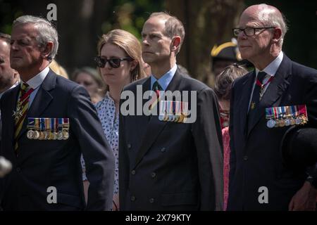 Il principe Edoardo partecipa alla Parata centenaria e al servizio della Combined Cavalry Old Comrades Association presso il Cavalry Memorial di Hyde Park. Foto Stock