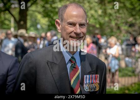 Il principe Edoardo partecipa alla Parata centenaria e al servizio della Combined Cavalry Old Comrades Association presso il Cavalry Memorial di Hyde Park. Foto Stock