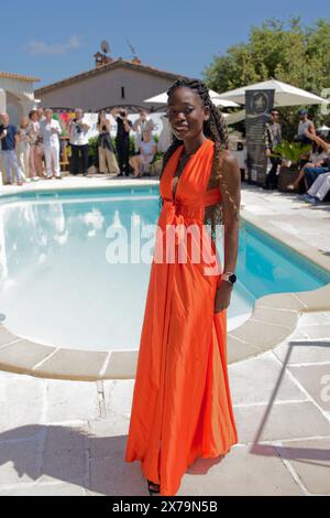 Vallauris, Francia. 18 maggio 2024. Sfilata di moda durante il Festival di Juliette Dubois Espinasse condotto da Laurent Amar il 18 maggio 2024 a Vallauris, in Francia. Crediti: Bernard Menigault/Alamy Live News Foto Stock