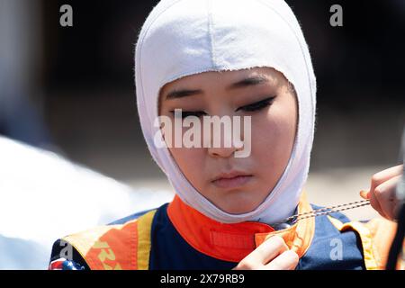 Le Americhe. 18 maggio 2024. Samantha Tan (38) con ST Racing nella BMW M4 GT3 si prepara all'inizio di gara 1 al Fanatec GT World Challenge America, Circuit of the Americas. Austin, Texas. Mario Cantu/CSM/Alamy Live News Foto Stock