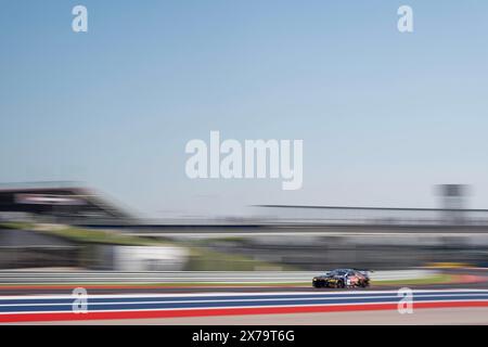 Le Americhe. 18 maggio 2024. Samantha Tan (38) con ST Racing nella gara di qualificazione di prima mattina della BMW M4 GT3 al Fanatec GT World Challenge America, Circuit of the Americas. Austin, Texas. Mario Cantu/CSM/Alamy Live News Foto Stock