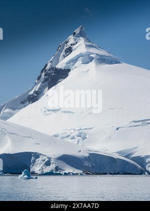 Buache Peak, Palaver Point, due isole Hummock, Antartide Foto Stock