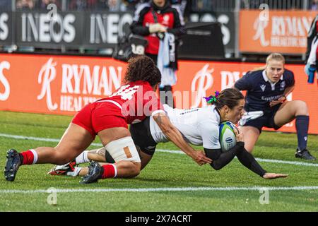 Christchurch, nuova Zelanda, 19 maggio 2024. Katelyn Vahaakolo della nuova Zelanda si tuffa per segnare una meta durante lo scontro tra i Black Ferns e il Canada del Pacific Four Series 2024 al Christchurch's Apollo Projects Stadium. Crediti: James Foy/Alamy Live News Foto Stock