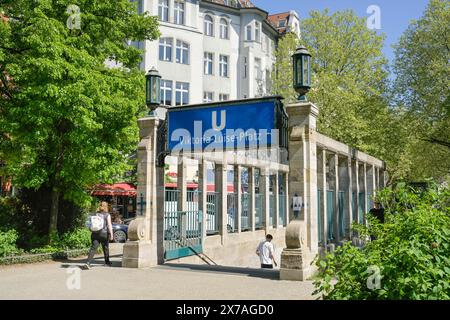 U-Bahnhof, Viktoria-Luise-Platz, Schöneberg, Tempelhof-Schöneberg, Berlino, Germania Foto Stock