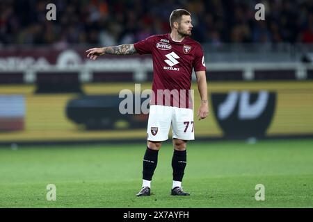 Torino, Italia. 18 maggio 2024. Karol Linetty del Torino FC gesti durante la partita di serie A tra Torino FC e AC Milan allo Stadio Olimpico il 18 maggio 2024 a Torino. Crediti: Marco Canoniero/Alamy Live News Foto Stock