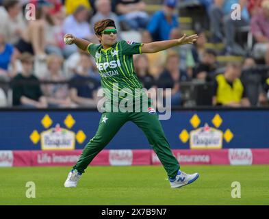 NORTHAMPTON, INGHILTERRA : dal 17 maggio al 2024: Nida Dar del Pakistan durante la seconda partita di Vitality IT20 femminile tra Inghilterra e Pakistan al County Ground di Northampton, Inghilterra Foto Stock