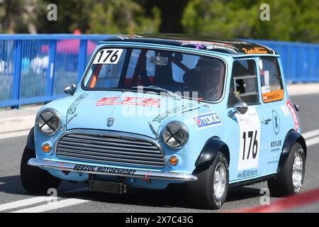 Sibenik, Croazia. 19 maggio 2024. Dominik NEUMANN, austriaco, guida la sua BMC Mini Cooper durante la gara automobilistica internazionale Skradin 2024 'Trke priko Krke' a Skradin, Croazia, il 19 maggio 2024. Foto: Hrvoje Jelavic/PIXSELL credito: Pixsell/Alamy Live News Foto Stock