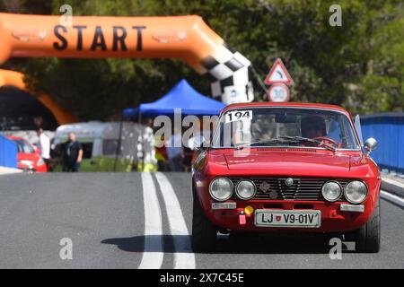 Sibenik, Croazia. 19 maggio 2024. Boris Vrhunc, sloveno, guida la sua Alfa Romeo durante la gara automobilistica internazionale Skradin 202 'Trke priko Krke' a Skradin, Croazia, il 19 maggio 2024. Foto: Hrvoje Jelavic/PIXSELL credito: Pixsell/Alamy Live News Foto Stock