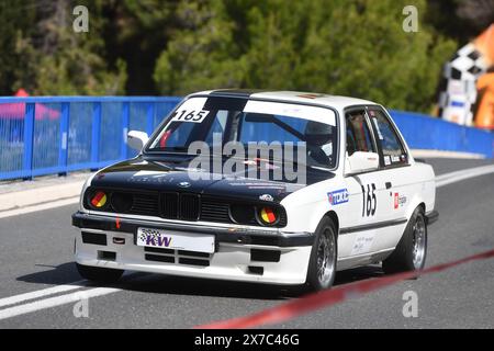 Sibenik, Croazia. 19 maggio 2024. Matjaz Korosec sloveno guida la sua BMW 325 i durante la gara automobilistica internazionale Skradin 2024 'Trke priko Krke' a Skradin, Croazia, il 19 maggio 2024. Foto: Hrvoje Jelavic/PIXSELL credito: Pixsell/Alamy Live News Foto Stock