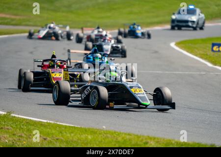 Sevenoaks, Kent - 12 maggio 2024: Joel BERGSTROM 22 JHR Developments Race 2 Brands Hatch Indy Foto Stock