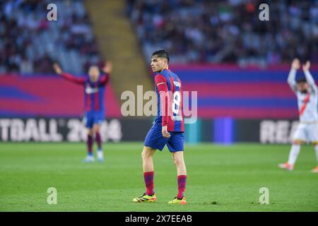 Barcellona, ESP. 19 maggio 2024. FC BARCELONA CONTRO RAYO VALLECANO. 19 maggio 2024 Pedri (8) del FC Barcelona durante la partita tra FC Barcelona e Rayo Vallecano corrispondente alla trentasette giornata di la Liga EA Sports allo Stadio Olimpico Lluis Companys di Montjuic a Barcellona, Spagna. Crediti: Rosdemora/Alamy Live News Foto Stock