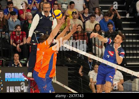 Orleans, Francia. 18 maggio 2024. Jean Patry di Francia durante l'amichevole internazionale di pallavolo tra Francia e Paesi Bassi il 18 maggio 2024 alla Co'met Arena di Orleans, Francia. Foto Laurent Lairys/ABACAPRESS. COM credito: Abaca Press/Alamy Live News Foto Stock