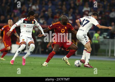 Roma, Italia 19.05.2024: Romelu Lukaku di Roma, Milan Badelj di Genova durante la partita di calcio di serie A TIM 2023-2024 COME ROMA vs GENOA Cricket e Foto Stock