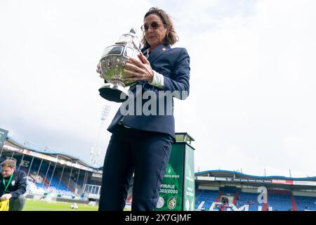 Tilburg, Paesi Bassi. 20 maggio 2024. TILBURG, PAESI BASSI - 20 MAGGIO: Marianne van Leeuwen prima della finale di TOTO KNVB Cup tra Ajax e fortuna Sittard al Koning Willem II Stadion il 20 maggio 2024 a Tilburg, Paesi Bassi. (Foto di Joris Verwijst/Orange Pictures) credito: Orange Pics BV/Alamy Live News Foto Stock